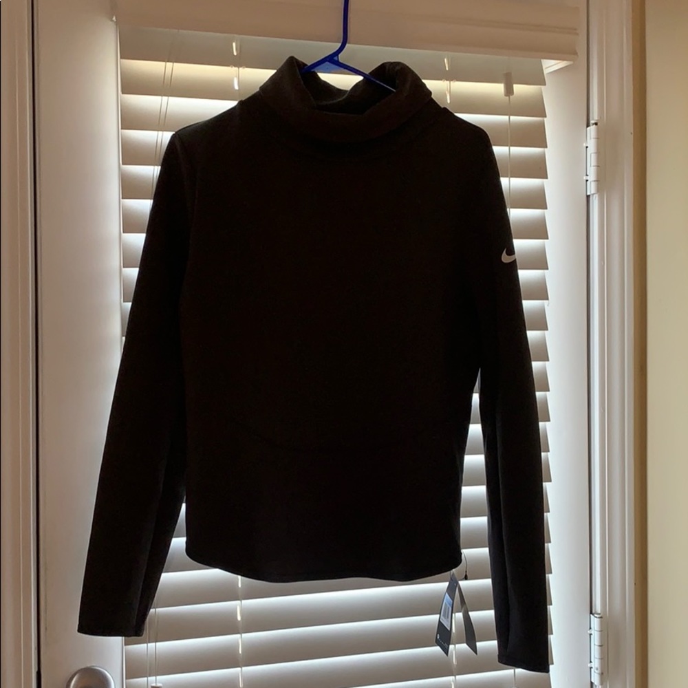 Women’s Nike Active Wear Pull over
